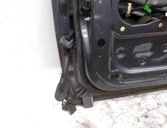 LAND ROVER Range Rover Evoque L538 (1 gen) (2011-2020) Front Right Door 32429101