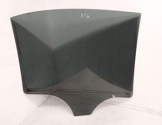 MERCEDES-BENZ C-Class W205/S205/C205 (2014-2023) Rear Left Door Glass 32974785