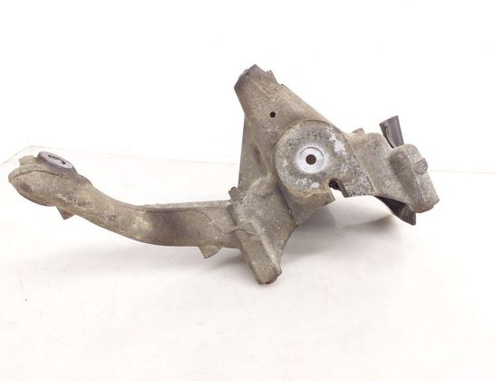 VOLVO XC60 1 generation (2008-2017) Rear engine bracket AG9N19N586AA 33060424