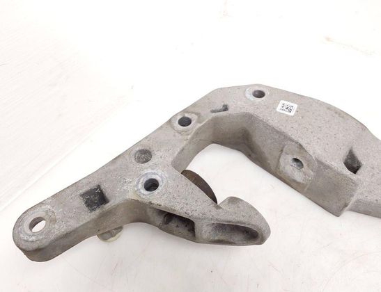 BMW 3 Series G20/G21/G28 (2018-2024) Gearbox Mount Bracket 9485312 33060689