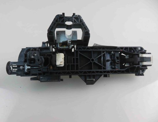 MERCEDES-BENZ C-Class W204/S204/C204 (2004-2015) Priekšējo labo durvju ārējais rokturis A2042600834 29022689