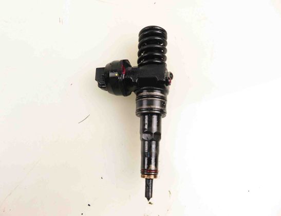 VOLKSWAGEN Passat B5 (1996-2005) Инжектор для масла 038130073BA,0414720216 31263143