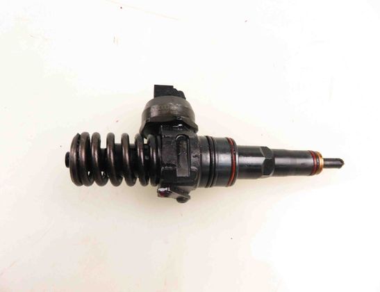 AUDI A4 B6/8E (2000-2005) Инжектор для масла 038130073AN,0414720209 31421850