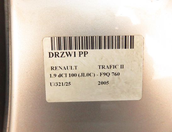 RENAULT Trafic 2 generation (2001-2015) Front Right Door 32839548