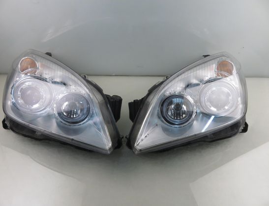 OPEL Astra H (2004-2014) Front Headlights Set 32839610