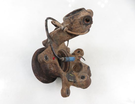 BMW X3 F25 (2010-2017) Front Left Wheel Hub 3412023 33062346