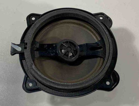 AUDI A3 8P (2003-2013) Rear Right Door Sound Speaker 8H0035411 30672655