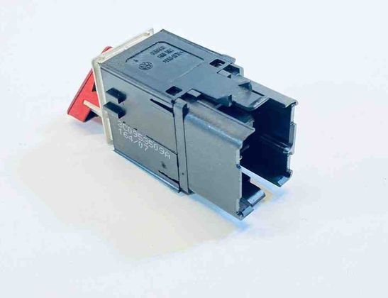 VOLKSWAGEN Passat B6 (2005-2010) Avārijas poga 3C0953509A 30674193