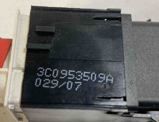 VOLKSWAGEN Passat B6 (2005-2010) Avārijas poga 3C0953509A 30677063