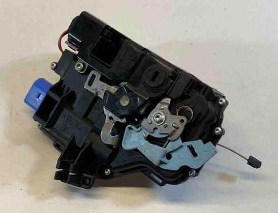 SKODA Octavia 2 generation (2004-2013) Rear Left Door Lock 7L0839015D 30678640