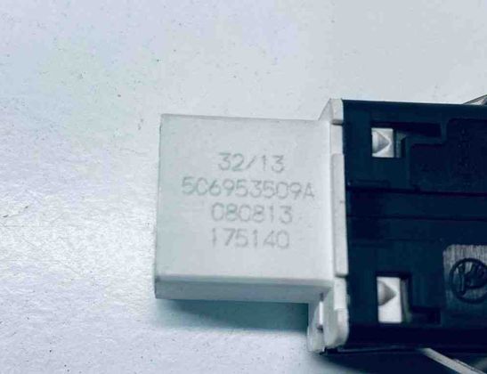 VOLKSWAGEN Jetta 3 generation (1992-1998) Hazard button 5C6953509A 30687134