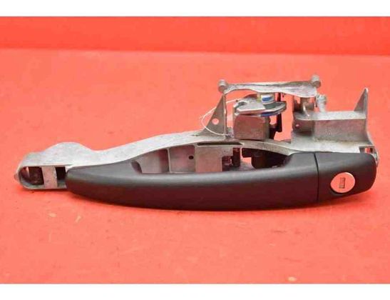 PEUGEOT 208 Peugeot 208 (2012-2015) Наружная ручка передней левой двери 9680168680 24839380