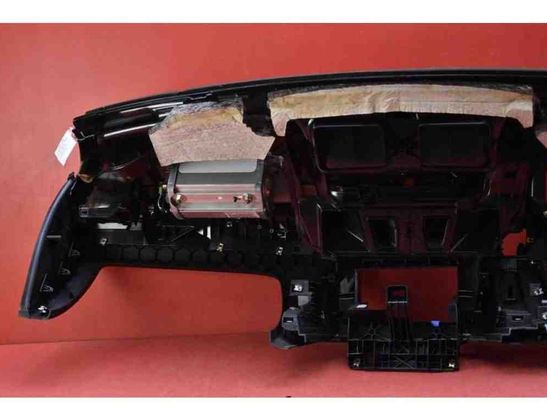 BMW X1 F48/F49 (2015-2023) Dashboard 27678639
