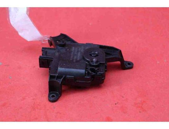 FORD Kuga 3 generation (2019-2023) Salona sildītāja vadības vārsti AA113800-4790 27683197