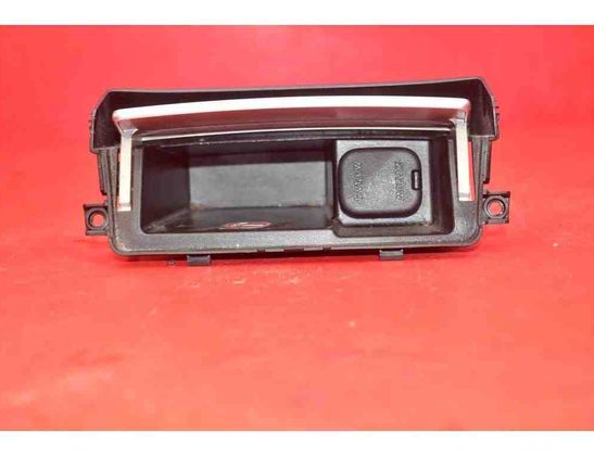 MAZDA Flair Wagon Бардачок BBM4-64633 28256397