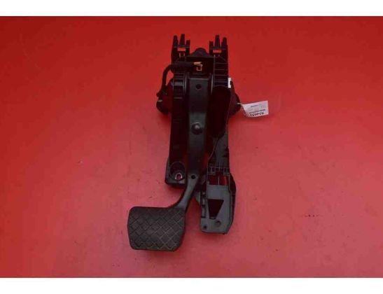 SKODA Octavia 3 generation (2013-2020) Throttle Pedal 5Q1723058BN 28269972