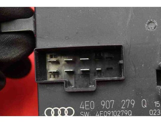 AUDI A8 D3/4E (2002-2010) Блок управления 4E0907279Q 28309390