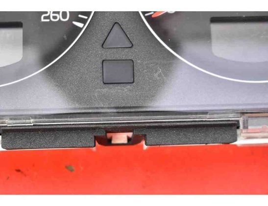 VOLVO S60 1 generation (2000-2009) Instrumentu panelis/spidometrs 30746102 30444317