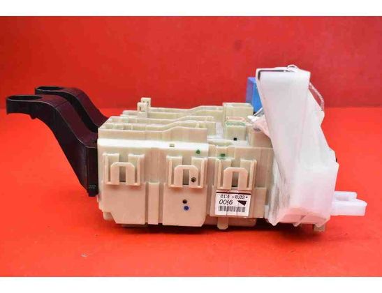 TOYOTA Avensis 3 generation (2009-2020) Fuse Box 82730-05170-C 31844841