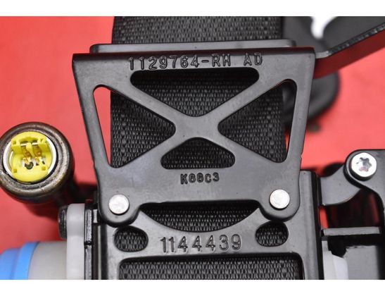 TOYOTA C-HR 1 generation (2016-2023) Seatbelts 73360-F4010 32588289