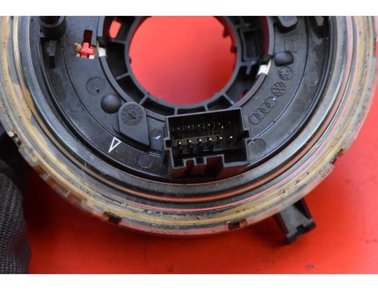 AUDI A4 B6/8E (2000-2005) Steering Wheel Airbag 8E0953541E 32737423