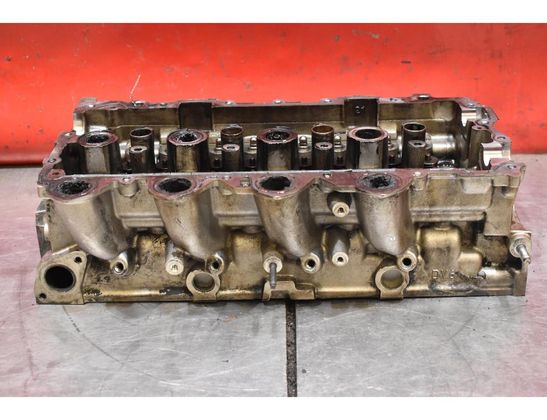 PEUGEOT 308 T7 (2007-2015) Dzinēja cilindra galva 9655911480 32745957