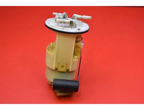 MITSUBISHI Outlander 1 generation (2001-2008) Degvielas sūknis MR573235 32837848