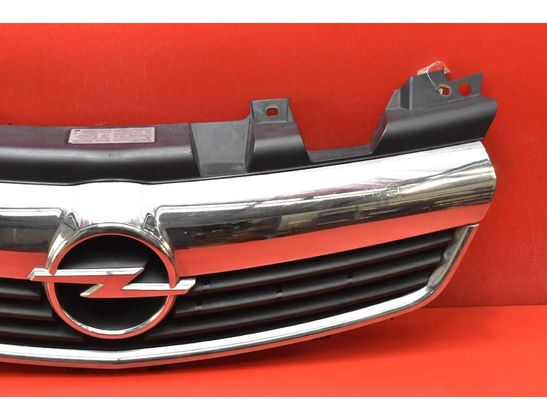 OPEL Zafira B (2005-2010) Ārējā gaisa ventilācijas reste 13136136 32837919