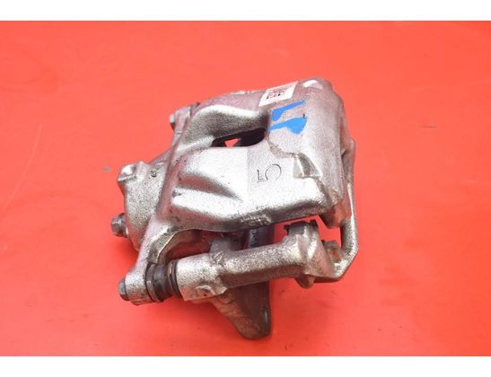 TOYOTA Eclipse Cross 1 generation (2017-2024) Front Left Brake Caliper 32991857
