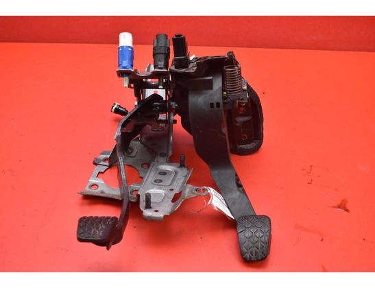 FORD Transit Throttle Pedal EY16-7B633-CA 33020413