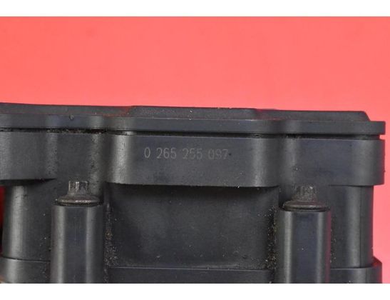 TESLA Model S 1 generation (2012-2024) Абс блок 1037797-00-C 33020597