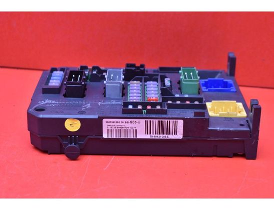 PEUGEOT 508 1 generation (2010-2020) Блок предохранителей 9664992380 33077054