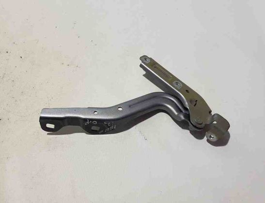 CHRYSLER Pacifica 2 generation (RU) (2016-2023) Priekšējā labā dzinēja pārsega eņģe 68224680AC 23976822