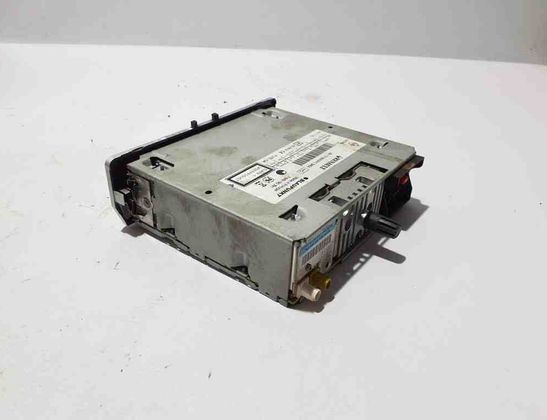 RENAULT Scenic 3 generation (2009-2015) Mūzikas atskaņotājs ar Navigāciju / GPS 281159243r 28465617