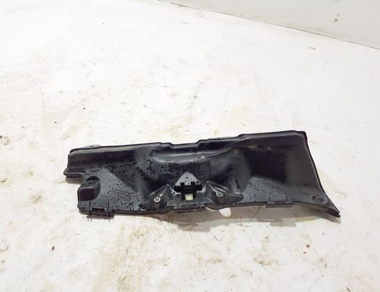BMW X5 G05/G18 (2018-2024) Other Engine Compartment Parts 7424940 32633759