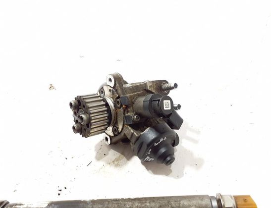 VOLKSWAGEN Amarok 1 generation (2010-2022) Fuel system 32765105