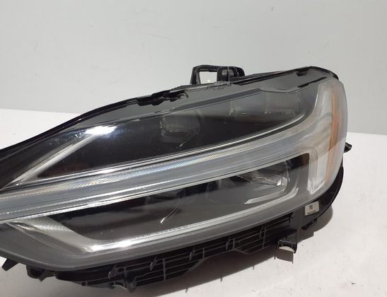 VOLVO XC60 2 generation (2017-2024) Front Left Headlight 32228488 32959005