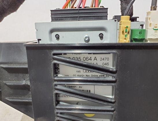 AUDI Q8 4M (2018-2024) Mūzikas atskaņotājs bez GPS/navigācijas 4K0035064A 33033046