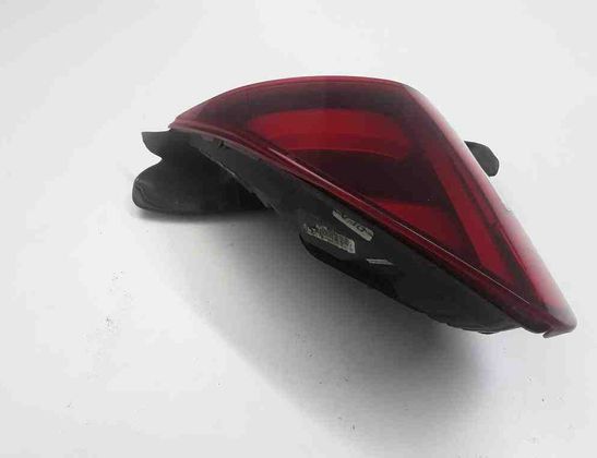 PEUGEOT 2008 1 generation (2013-2020) Фонарь крышки багажника правый 9678074580 31566988