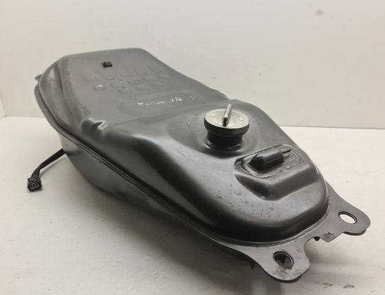 HONDA NC Degvielas Tvertne benzīnam 32785083