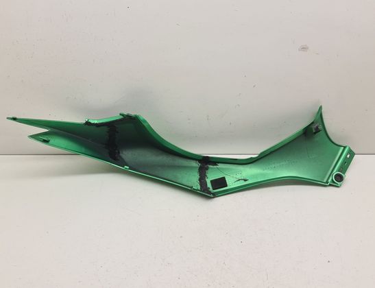 KAWASAKI Z Aizmugurējā kreisā plastmasa 36040-0148 32809079