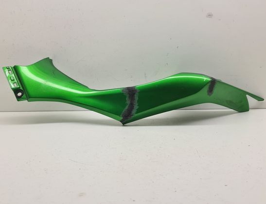 KAWASAKI Z Aizmugurējā kreisā plastmasa 36040-0148 32809079