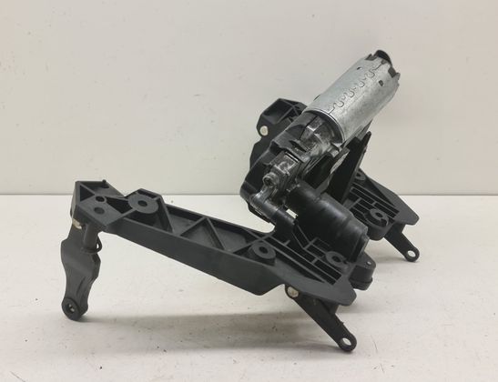 BMW K Front windscreen regulator riser 1727769A 32843613