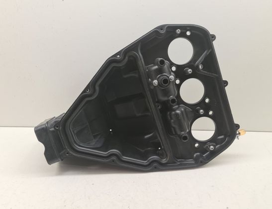 TRIUMPH TIGER Gaisa filtru kaste T2205667,2205667 32953239