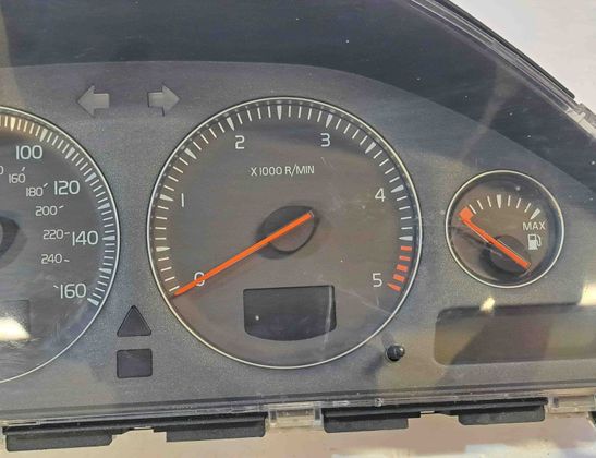VOLVO XC90 1 generation (2002-2014) Speedometer 30746111,8691648,8602891 27847097