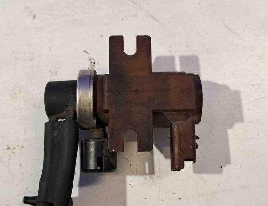 VOLVO V50 1 generation (2003-2012) Соленоидный клапан 31216025 31954604