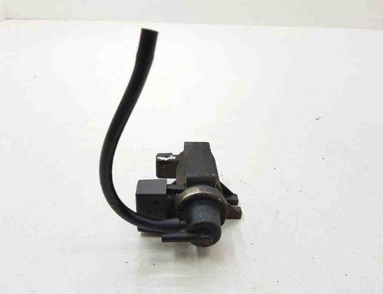 BMW 3 Series E46 (1997-2006) Vacuum Valve 2247906 30622456
