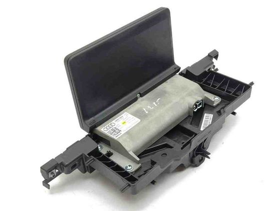 AUDI A4 B9/8W (2015-2024) Екран навигаций 8W8919604 31021628
