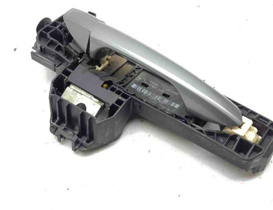 MERCEDES-BENZ GLK-Class X204 (2008-2015) Left Side Sliding Door Exterior Handle A2047601634 31025324