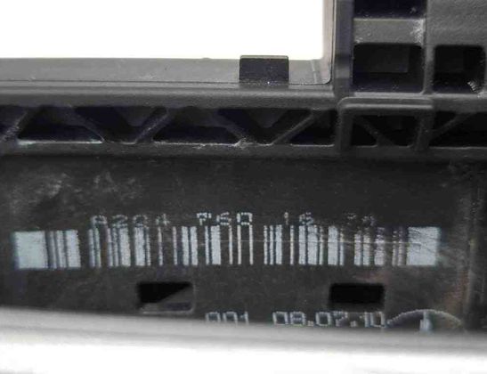 MERCEDES-BENZ GLK-Class X204 (2008-2015) Left Side Sliding Door Exterior Handle A2047601634 31025324